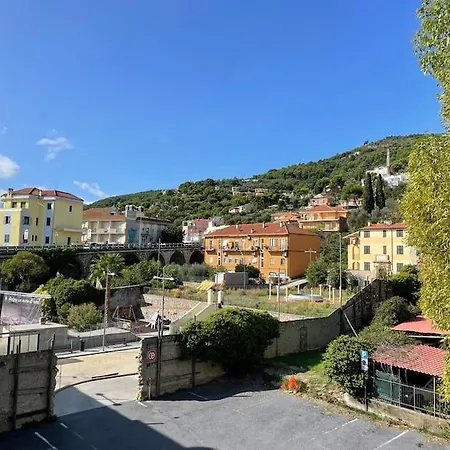 Luminoso Bilocale, Comfort A 300 M Dal Mare