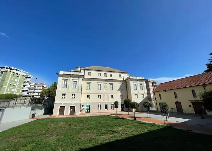 Luminoso Bilocale, Comfort A 300 M Dal Mare Apartamento *