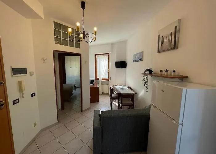 Apartamento Luminoso Bilocale, Comfort A 300 M Dal Mare *