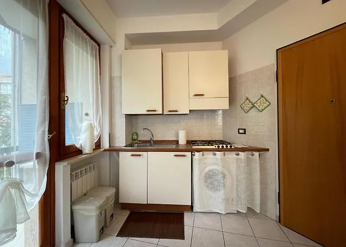 Luminoso Bilocale, Comfort A 300 M Dal Mare Apartamento